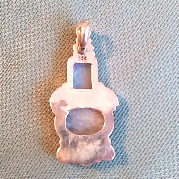 BEAUTIFUL MOONSTONE AND GARNET PENDENT - Picture 5 of 8